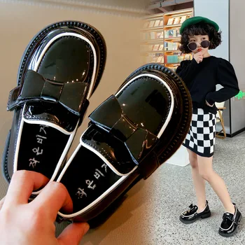 2022 г. Пролетно Нова Детска Кожени обувки в Черен цвят, в Британския стил с Лък, Универсална, за момичета, Лъскава, принцеса Мери Джейн, Детска Мода Обувки на плоска подметка